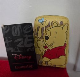 Loungefly - Disney Winnie the Pooh 95th Anniversary Accordian Wallet