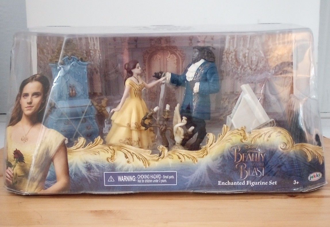 Disney Beauty And The Beast Enchanted Figurine, 5 Figure Set 2017.