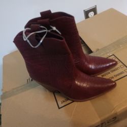 Size 6 Boat
