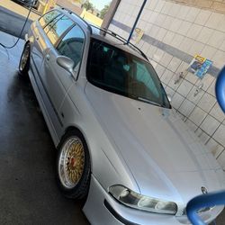 2000 BMW 5-Series Wagon