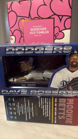 LA Dodgers Dave Roberts Bobblehead in Box