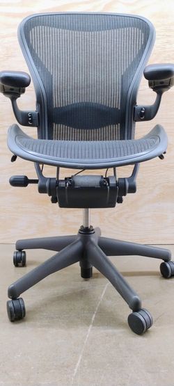 Herman Miller Aeron Size B Office Chair Fully-Loaded Still Available Read Description