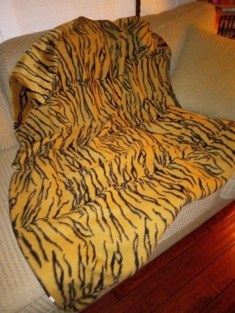 Animal Print Blanket 