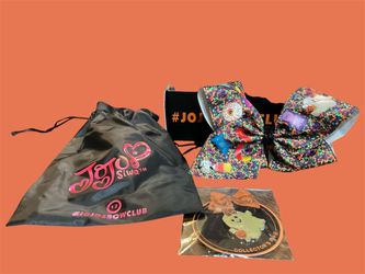 Limited Edition Halloween Nickelodeon Bow Club Box Set by JoJo Siwa