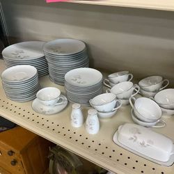 Noritake China Set Rosay 6216