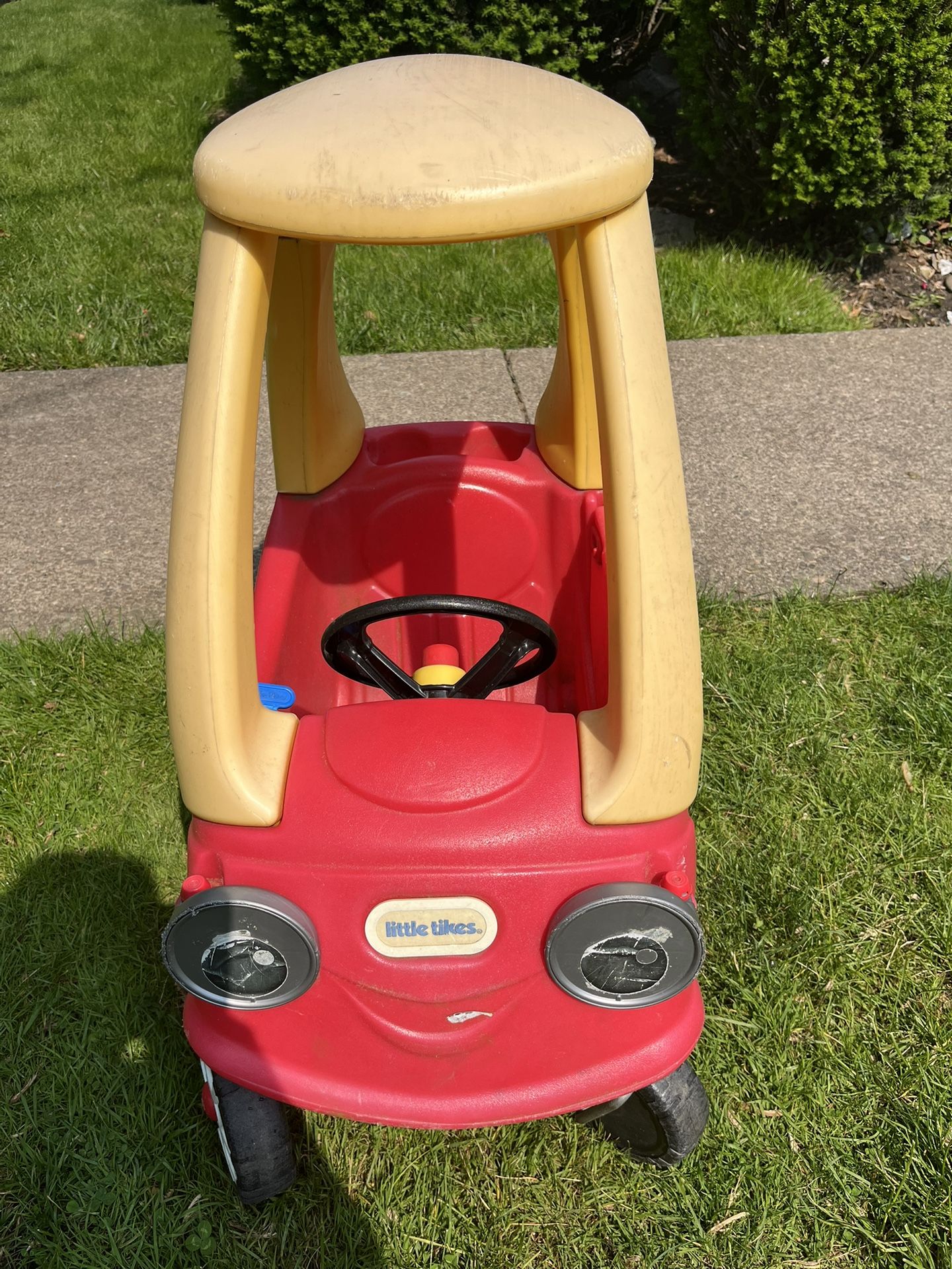 cozy coupe