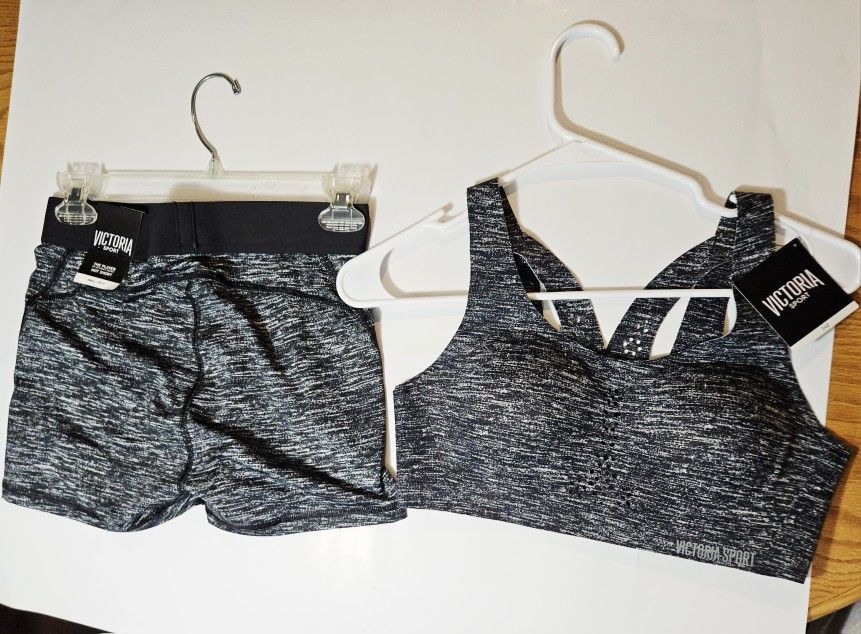 NWT Victoria's Secret Matching Set! Sports Bra (34B) & Hot Shorts, Pickleball Outfit