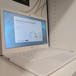 HP Chromebook 14-ca053cl 14" FHD Laptop Intel Celeron N3350 1.1 GHz 4GB 32GB eMMC Chrome OS