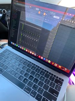 2017 MacBook Pro 13”