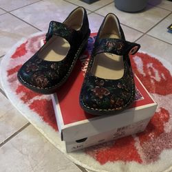 Alegria Orthopedic Shoes 