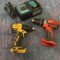 Milwaukee Hammer Drill 