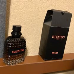 Valentino UOMO