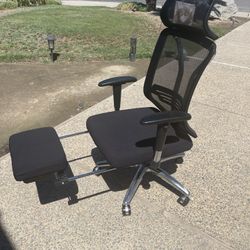 Brand New Executive Swivel Desk Chair Recliner 
