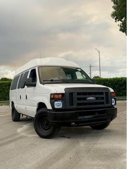 2014 Ford E-150