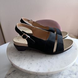 Black Sandals - NEW