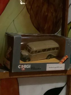 Corgi Classics Bedford Coach Die-Cast Model