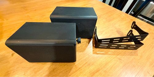 Black Box outdoor Speakers Pair with Wall Brackets