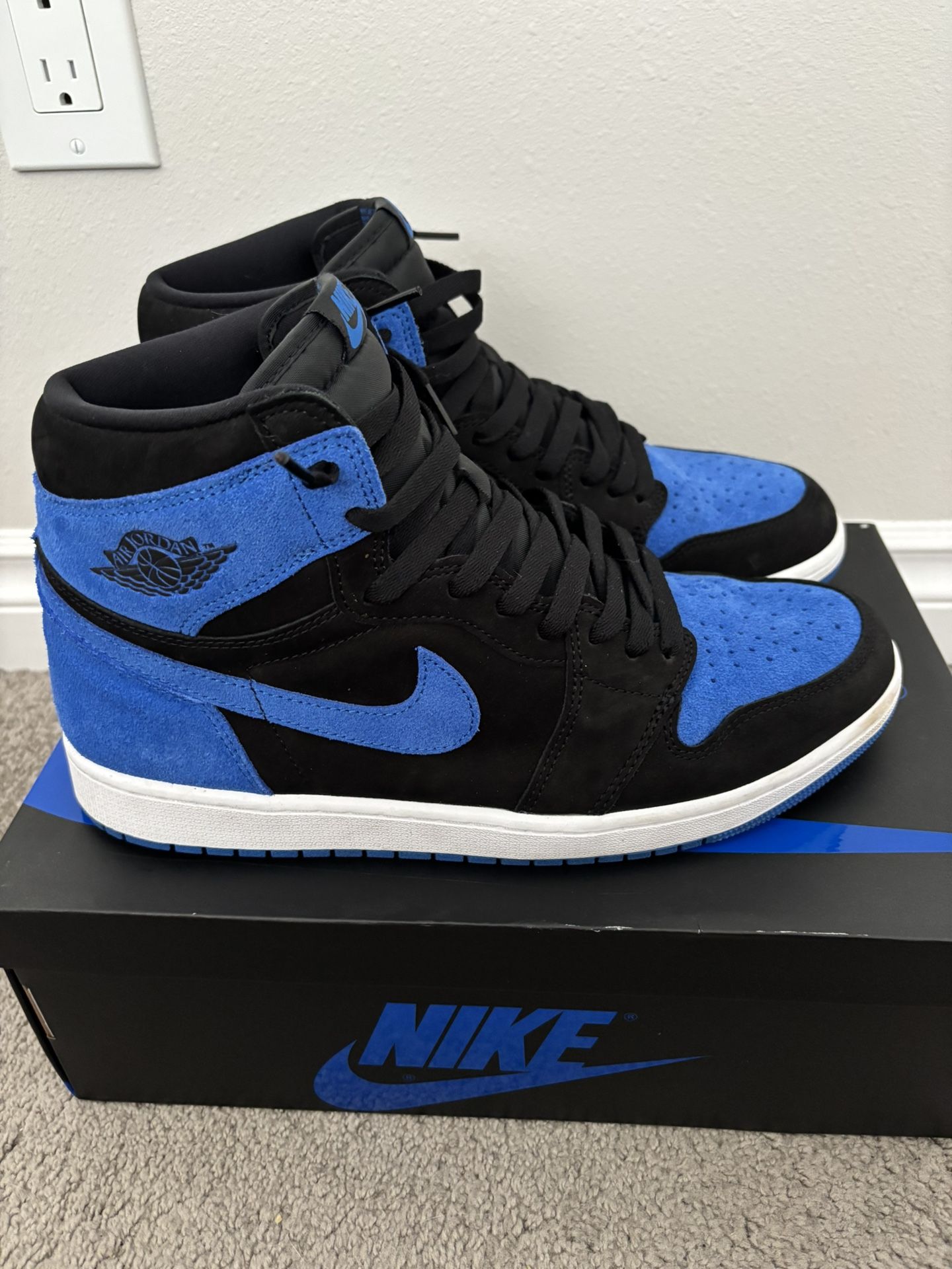Air Jordan 1 Royal Reimagined