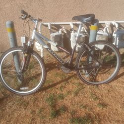 Giant Rincon 7 speed Mountain Bike