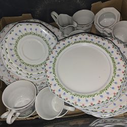 Dish Set