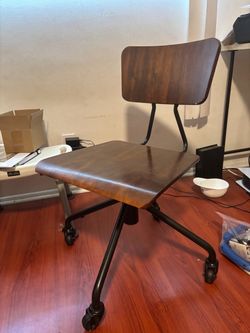 Adjustable Spin Chair with Wheels
