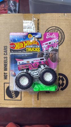 Vw Barbie drag bus hot wheel