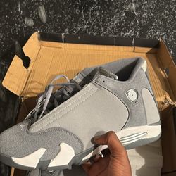Air Jordan 14 Retro Grey