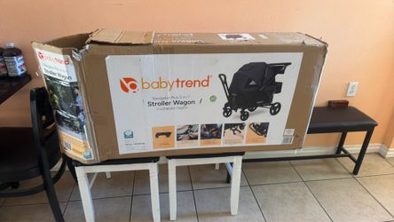 Stroller wagon is newin the box.