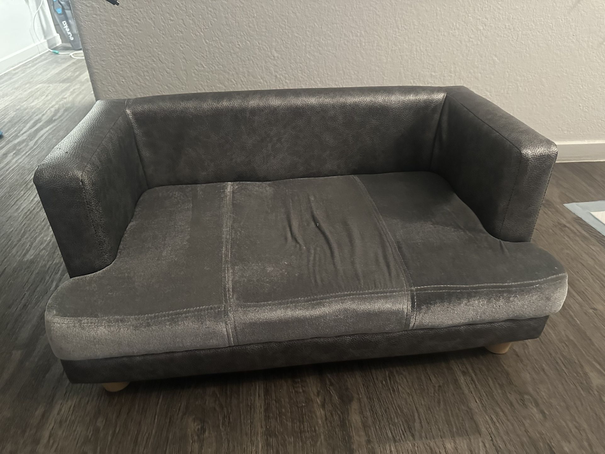 Small Pet Sofa