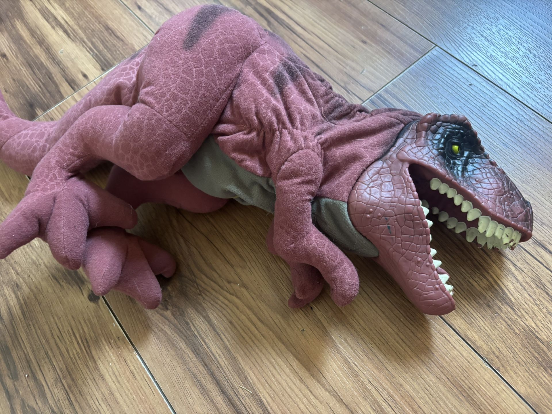 Jurassic Park T-Rex Puppet (1999)
