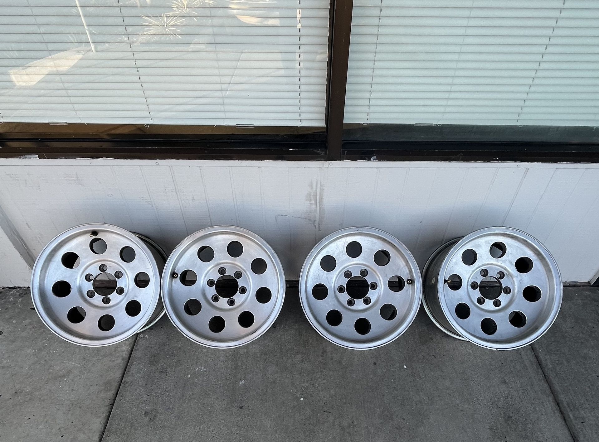 Dodge Dakota Durango 15x8” 6x4.5” Bolt Pattern Alloy Wheels 6-Lug