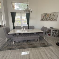 Moving sale - Good Price - Good Conditions 