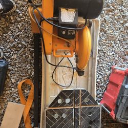 Tile saw