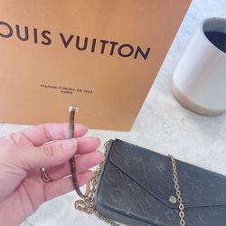 Louis Vuitton Bag With Original Packaging 