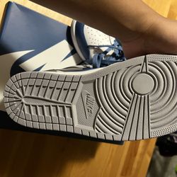 Air Jordan 1 Retro High Og True Blue 