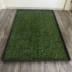 PREVUE “Tinkle Turf” indoor potty patch 32”
