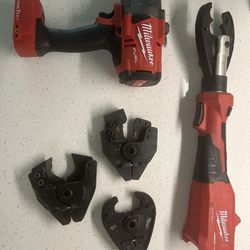 Milwaukee 2978-220 M18 FORCE LOGIC 6T Linear Utility Crimper Kit w/ O-D3 Jaw