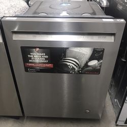 Dishwasher 
