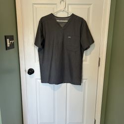 Men’s Figs Scrub Top