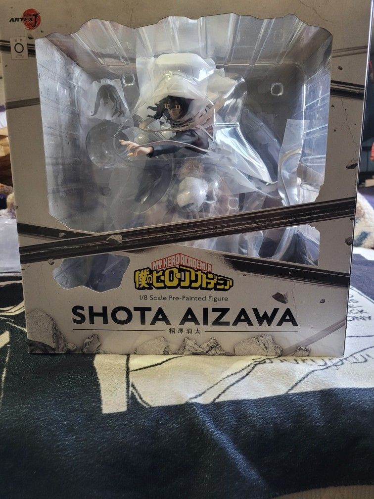 1/8 Scale Shota Aizawa ARTFXJ Figure