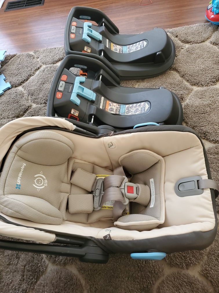 Uppababy mesa infant car seat and base