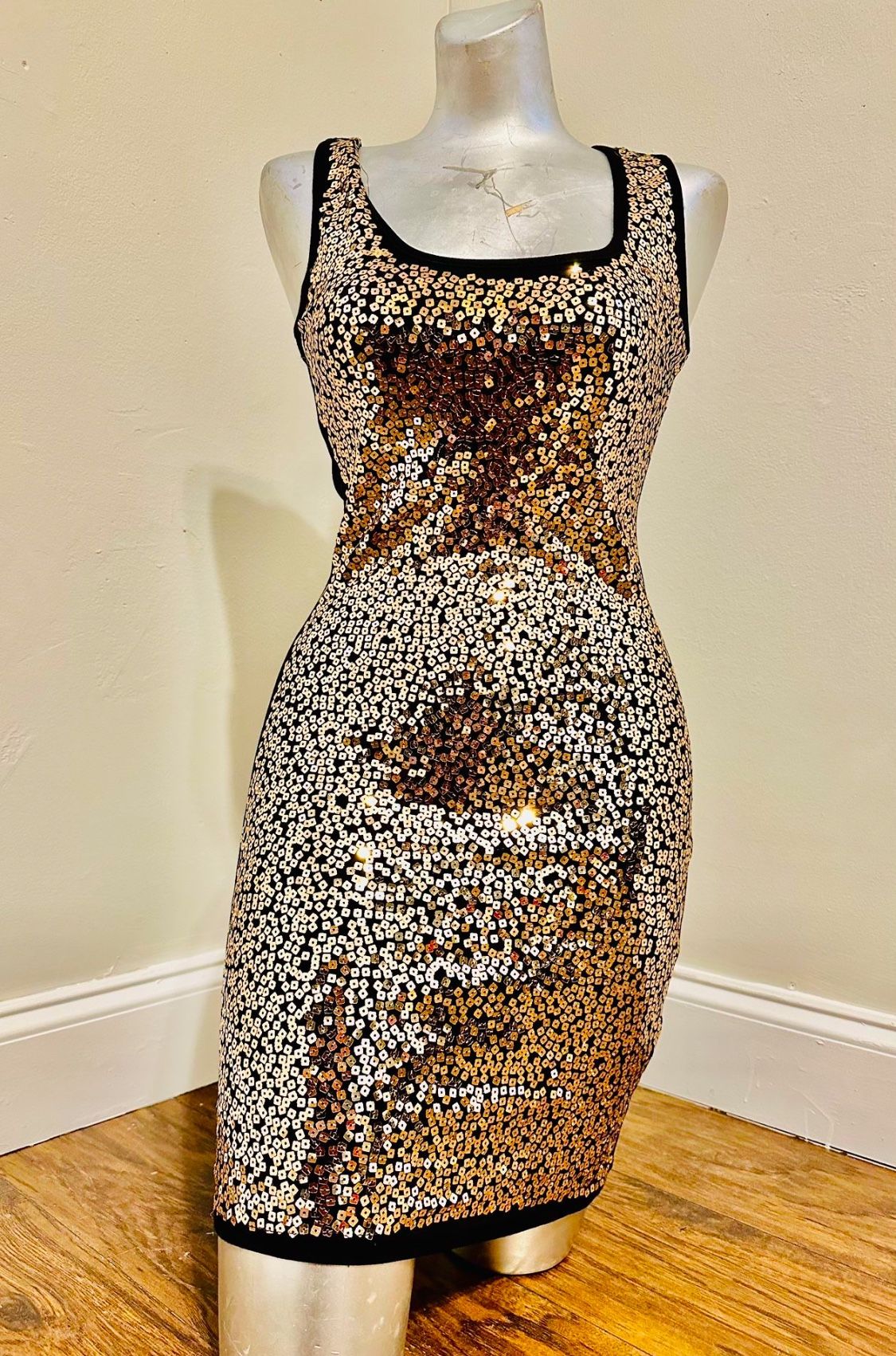 Mini Dress Size S