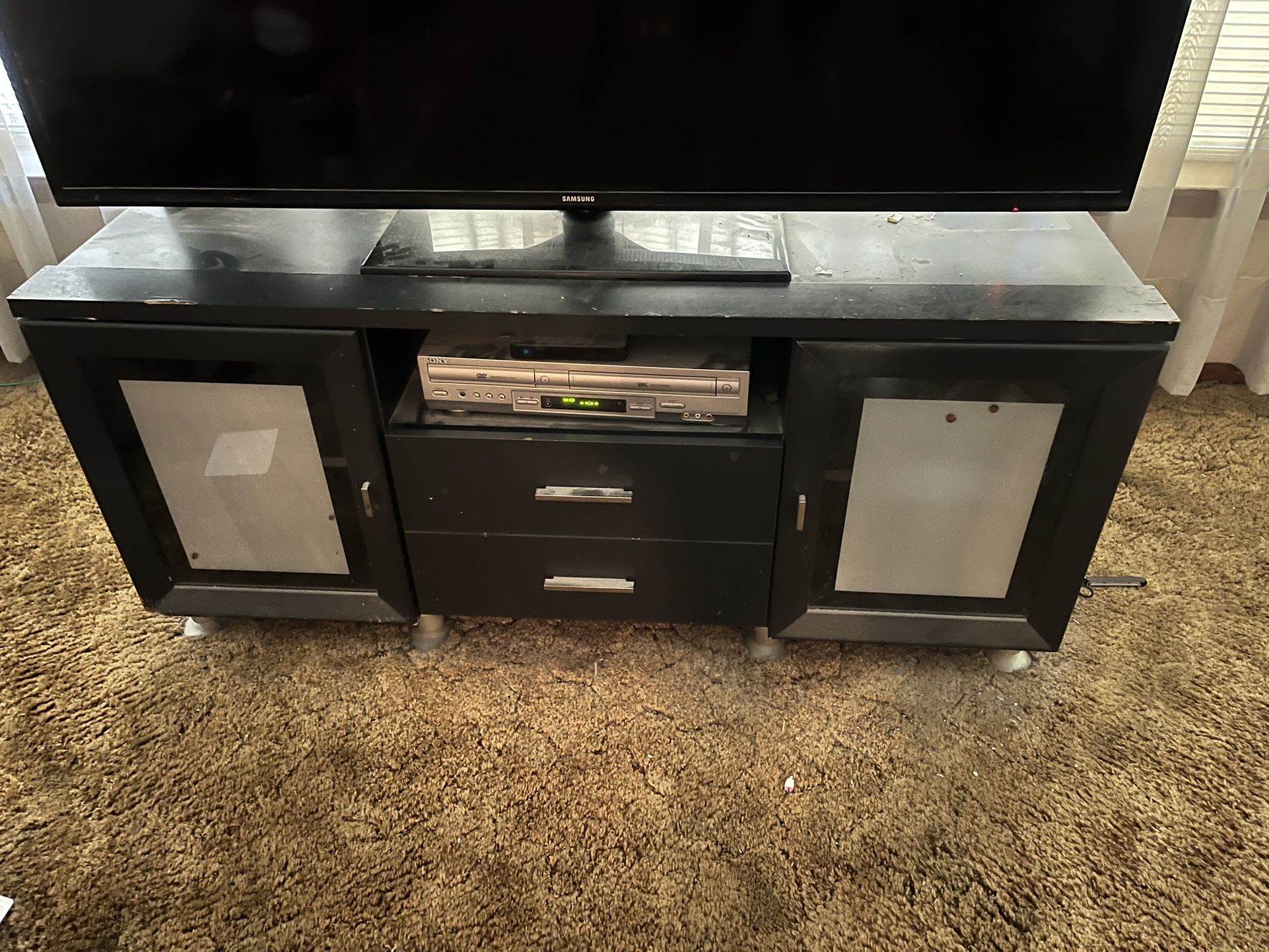 Tv Stand In Good Condition Great Storage 