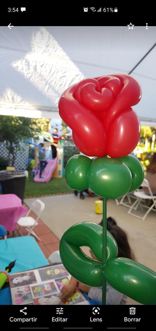 Twisting Balloons Toony Los Angeles