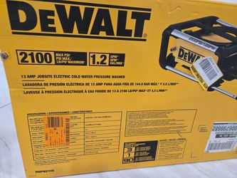 DeWALT 2100 PSI 1.2 GPM 13 Amp Cold Water Electric Pressure Washer with Internal Equipment Storage