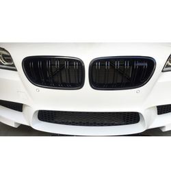 2010-2016 BMW 5 Series F10 Front Grille Kit PG Style Gloss Black Brand New 