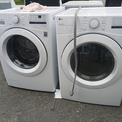 Lg Washer And Dryer Set Electric 