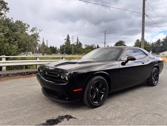 2015 DODGE CHALLENGER SXT