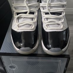 Air Jordan 11 "Concord" (Retro)