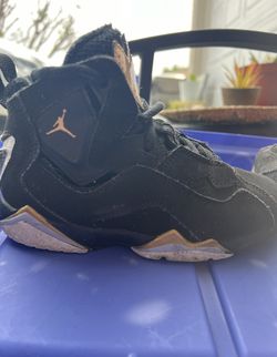 Boys Jordan’s Gold